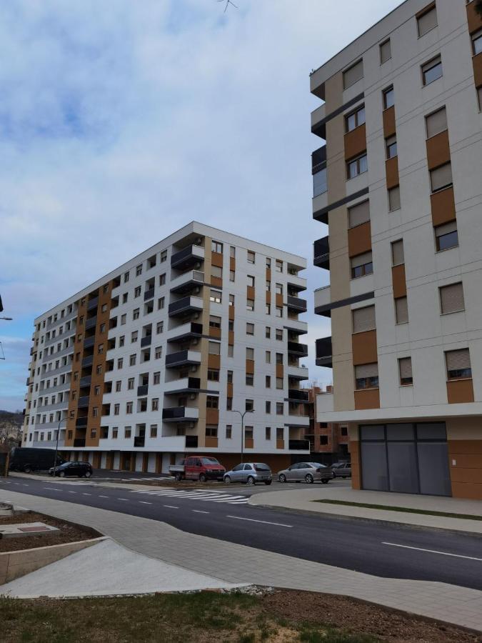 Apartman Krasula Doboj Esterno foto